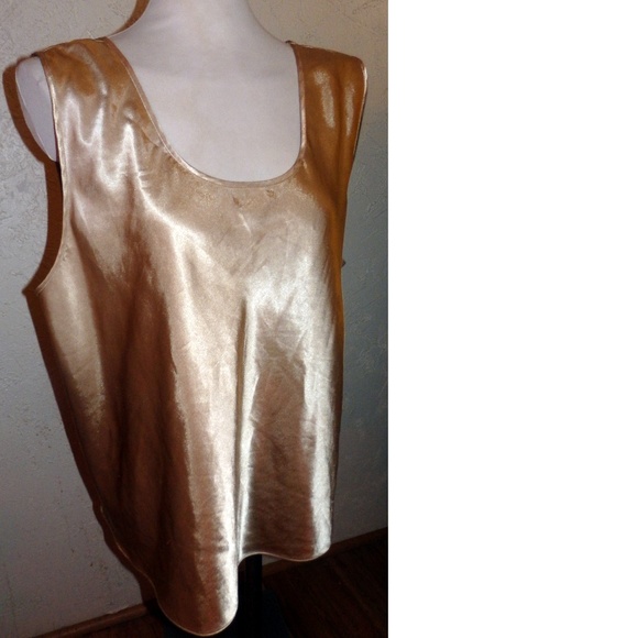 Serenda NWOT Gold Sleevelesss Shell - Picture 6 of 6